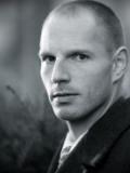 http://images.castcall.blue-compass.com.s3.amazonaws.com/portfolio/340/340250.jpg