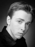 http://images.castcall.blue-compass.com.s3.amazonaws.com/portfolio/357/357518.jpg