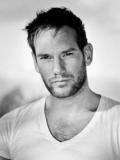 http://images.castcall.blue-compass.com.s3.amazonaws.com/portfolio/411/411115.jpg