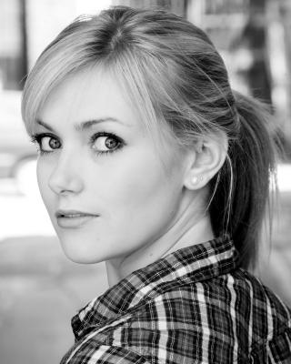 http://images.castcall.blue-compass.com.s3.amazonaws.com/portfolio/303/303339.jpg