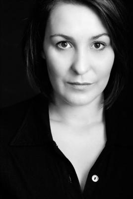 http://images.castcall.blue-compass.com.s3.amazonaws.com/portfolio/306/306208.jpg