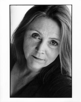 http://images.castcall.blue-compass.com.s3.amazonaws.com/portfolio/306/306692.jpg