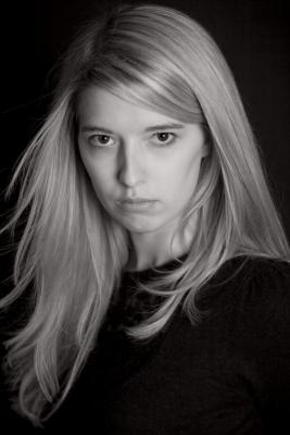 http://images.castcall.blue-compass.com.s3.amazonaws.com/portfolio/327/327740.jpg