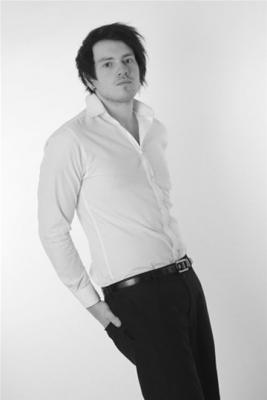 http://images.castcall.blue-compass.com.s3.amazonaws.com/portfolio/356/356102.jpg