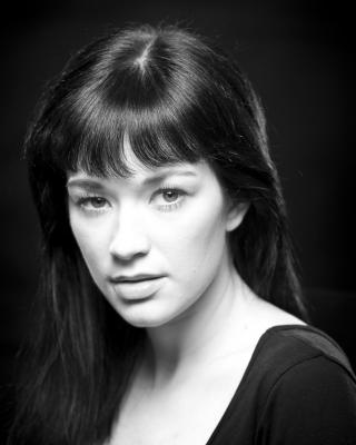 http://images.castcall.blue-compass.com.s3.amazonaws.com/portfolio/365/365749.jpg