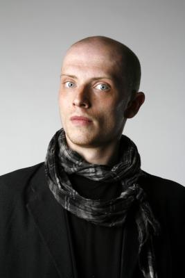 http://images.castcall.blue-compass.com.s3.amazonaws.com/portfolio/366/366294.jpg