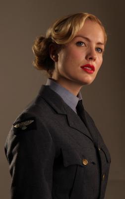 http://images.castcall.blue-compass.com.s3.amazonaws.com/portfolio/391/391010.jpg