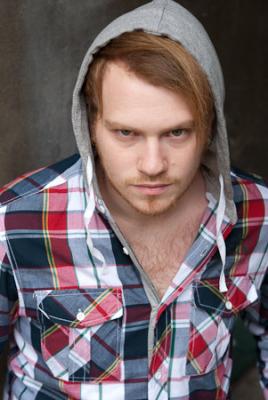 http://images.castcall.blue-compass.com.s3.amazonaws.com/portfolio/401/401908.jpg