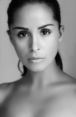http://images.castcall.blue-compass.com.s3.amazonaws.com/portfolio/410/410088.jpg