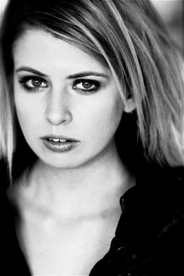 http://images.castcall.blue-compass.com.s3.amazonaws.com/portfolio/423/423518.jpg