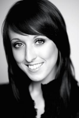 http://images.castcall.blue-compass.com.s3.amazonaws.com/portfolio/427/427373.jpg