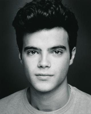 http://images.castcall.blue-compass.com.s3.amazonaws.com/portfolio/437/437202.jpg