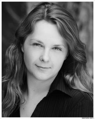 http://images.castcall.blue-compass.com.s3.amazonaws.com/portfolio/443/443289.jpg