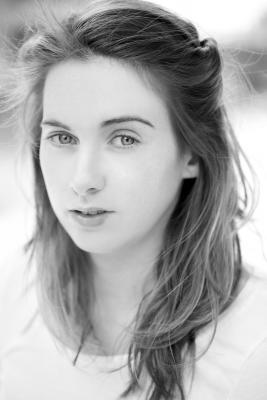 http://images.castcall.blue-compass.com.s3.amazonaws.com/portfolio/465/465355.jpg