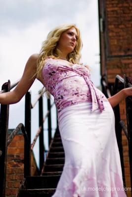 http://images.castcall.blue-compass.com.s3.amazonaws.com/portfolio/47/47935.jpg