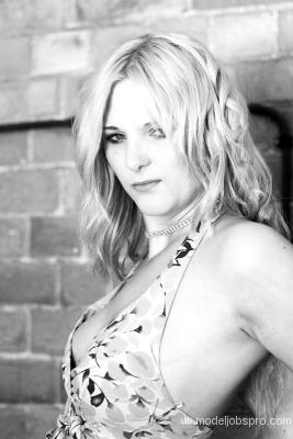 http://images.castcall.blue-compass.com.s3.amazonaws.com/portfolio/48/48386.jpg
