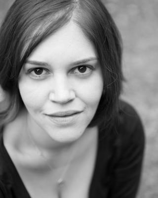 http://images.castcall.blue-compass.com.s3.amazonaws.com/portfolio/488/488074.jpg