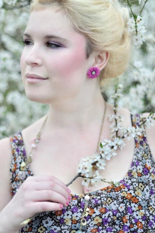 http://images.castcall.blue-compass.com.s3.amazonaws.com/portfolio/501/501322.jpg