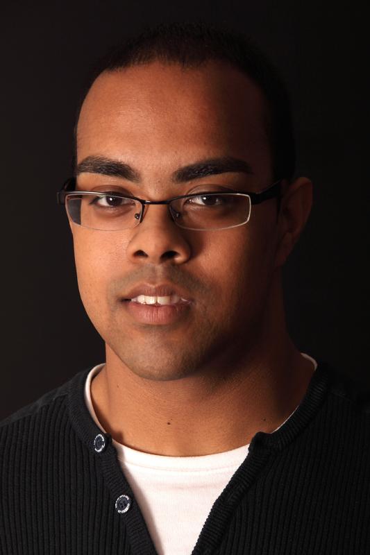 http://images.castcall.blue-compass.com.s3.amazonaws.com/portfolio/503/503166.jpg