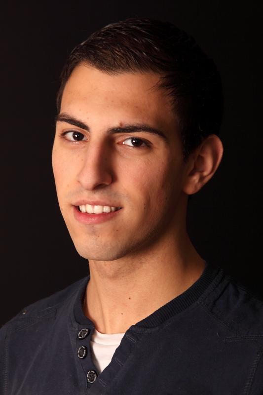 http://images.castcall.blue-compass.com.s3.amazonaws.com/portfolio/503/503920.jpg