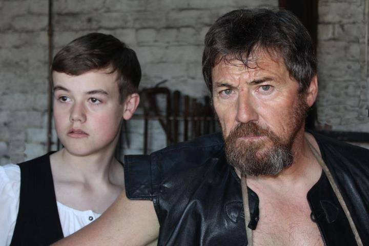 http://images.castcall.blue-compass.com.s3.amazonaws.com/portfolio/542/542690.jpg