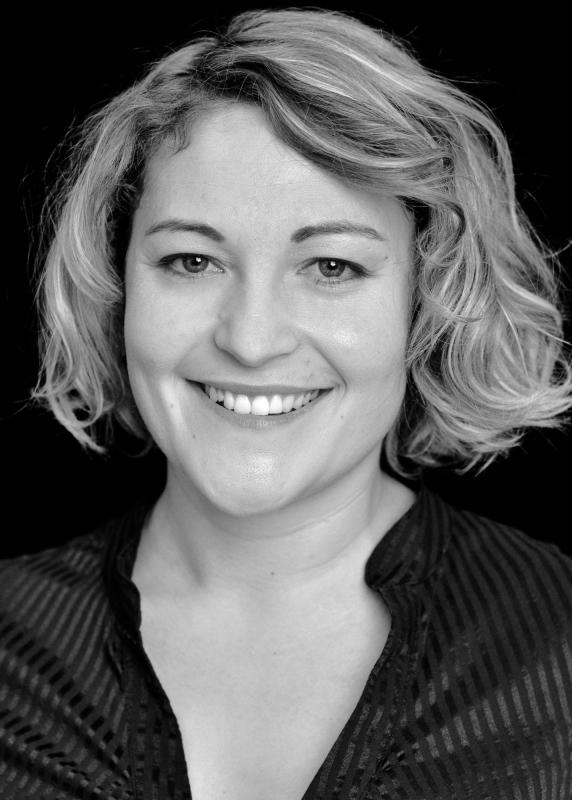 http://images.castcall.blue-compass.com.s3.amazonaws.com/portfolio/560/560297.jpg