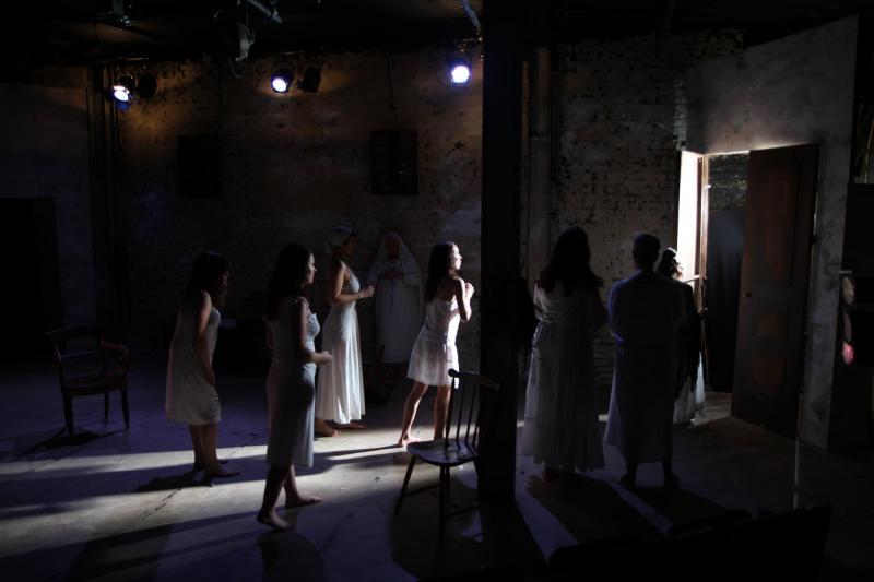 http://images.castcall.blue-compass.com.s3.amazonaws.com/portfolio/580/580308.jpg