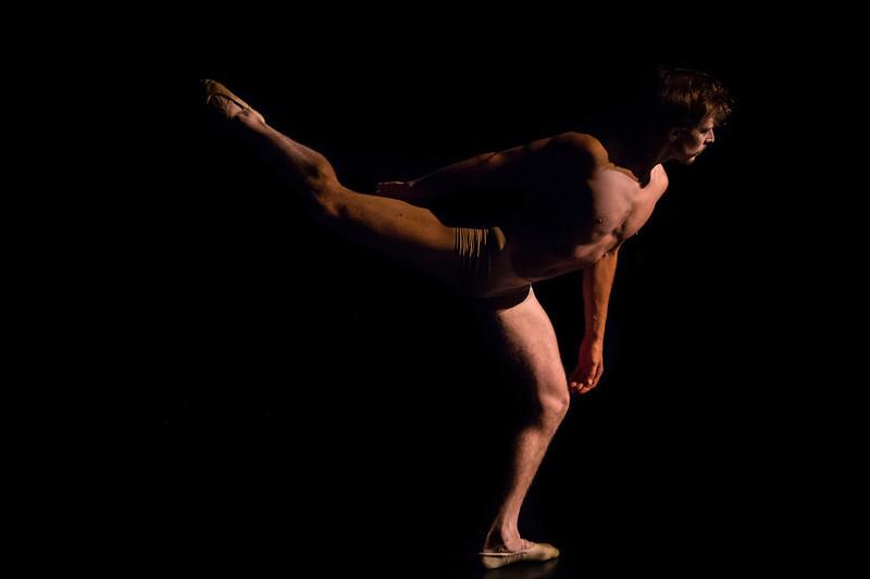 http://images.castcall.blue-compass.com.s3.amazonaws.com/portfolio/606/606314.jpg