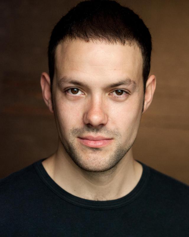 http://images.castcall.blue-compass.com.s3.amazonaws.com/portfolio/671/671266.jpg