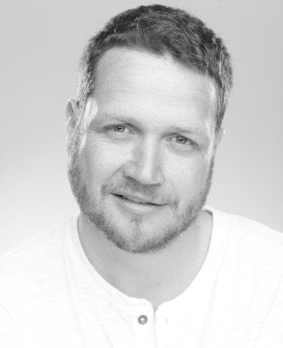 http://images.castcall.blue-compass.com.s3.amazonaws.com/portfolio/674/674093.jpg